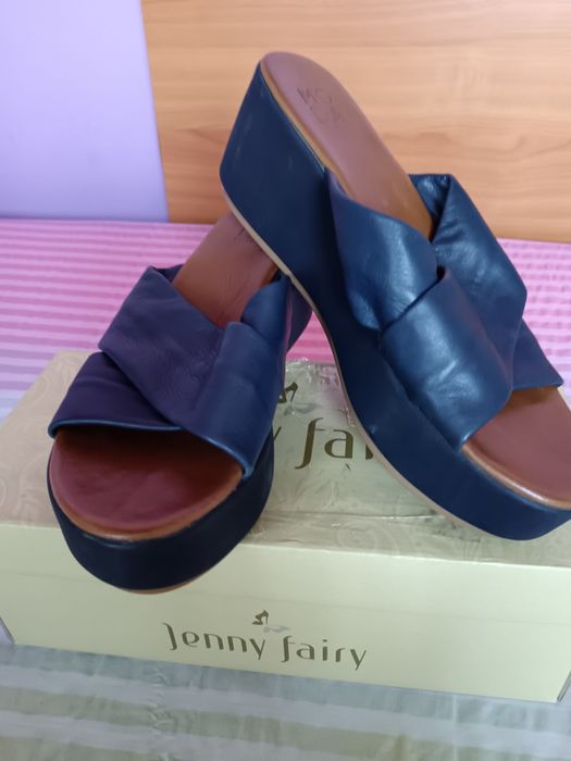 Vând Papuci Damă cu Platforma Piele Naturală Italia Mărimea 38