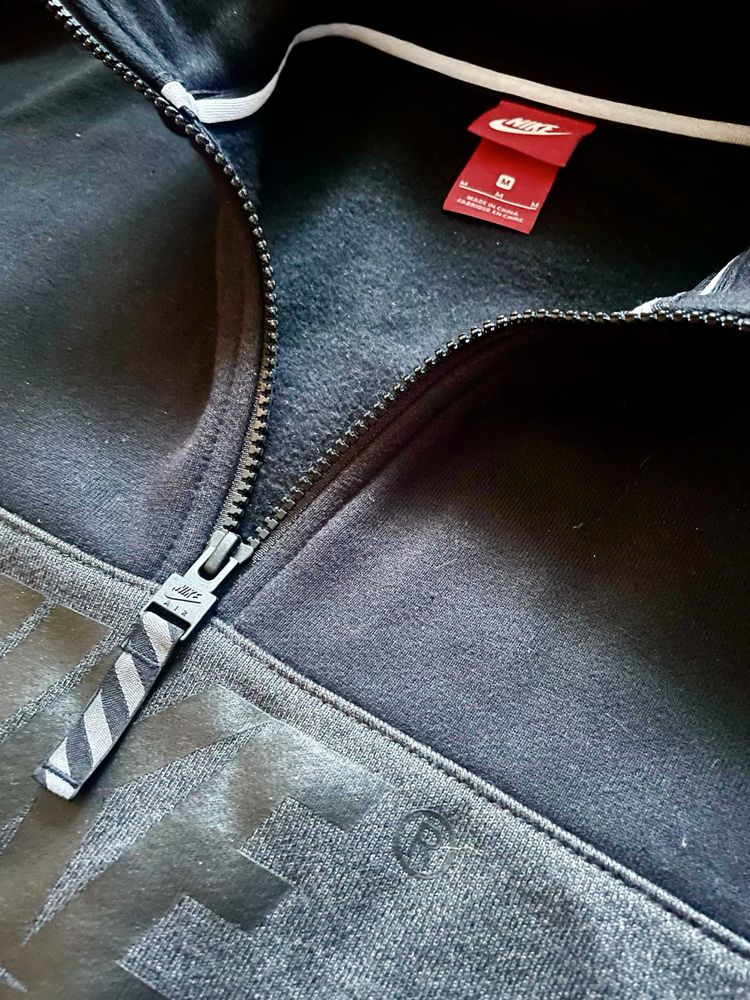 Оригинална памучна мъжка блуза Nike Air Max
