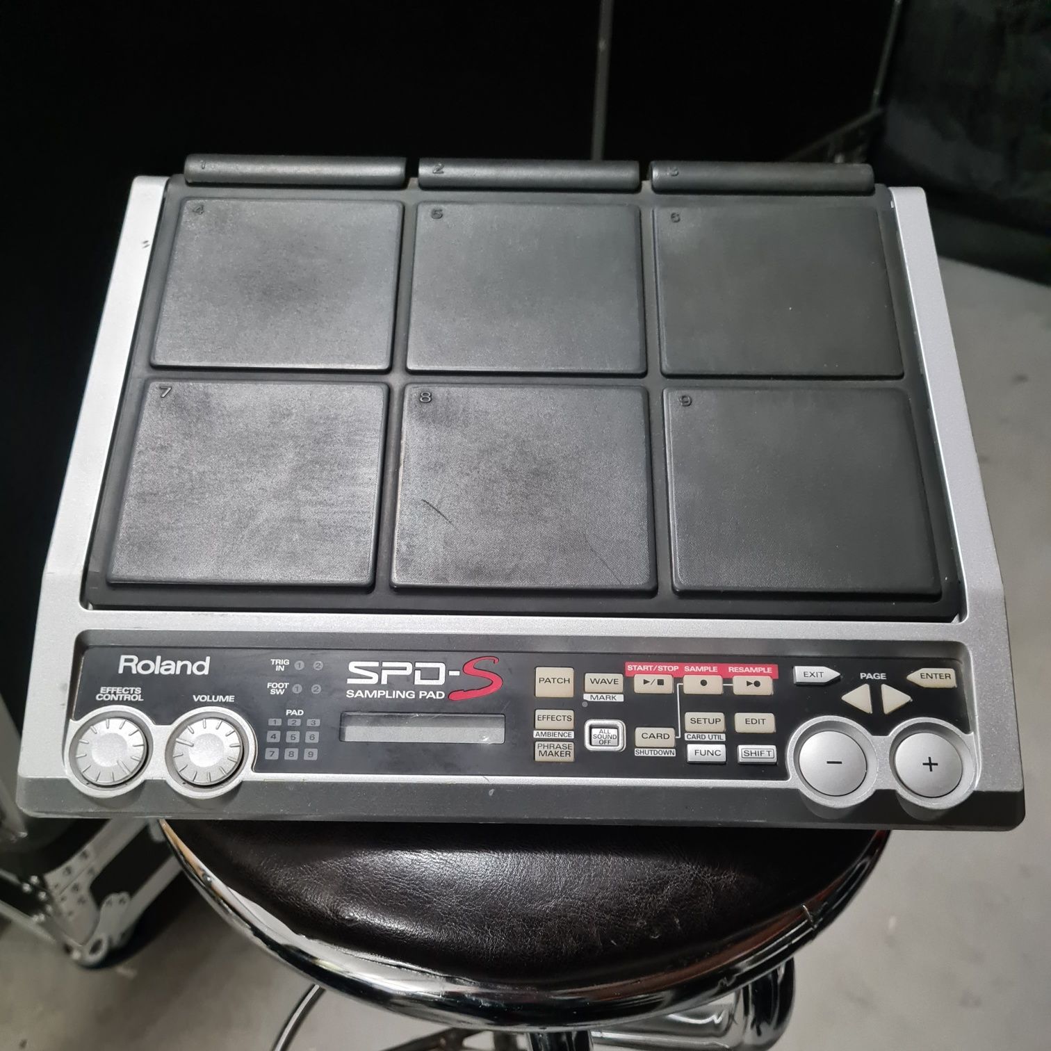 Roland SPD-S 9-Zone Digital Percussion Sampling Pad