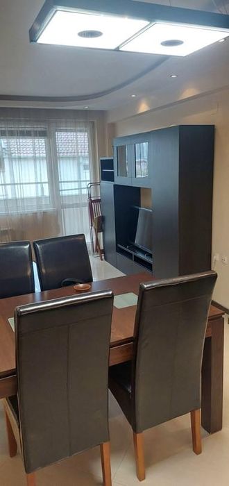 Дава се под наем Тристаен апартамент в София, Банишора - 92 кв.м за 650 € - Снимка #1