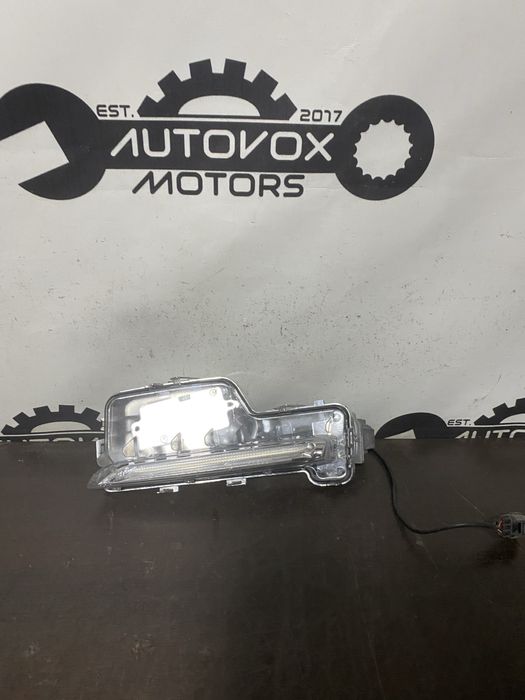 Lumina de zi stanga fata DRL led Volvo S60/ V60