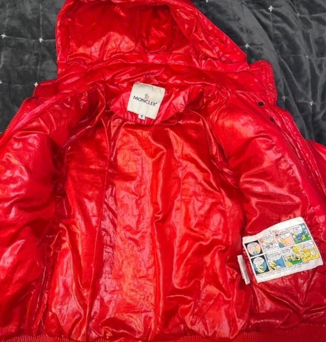 geaca moncler rosie