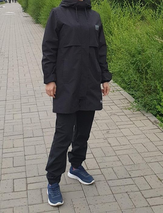 Ветровка куртки продам