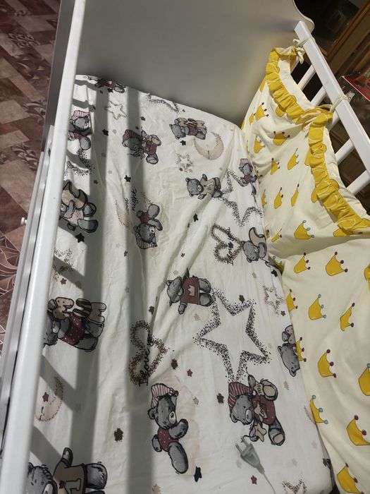 Продам детскую кроватку