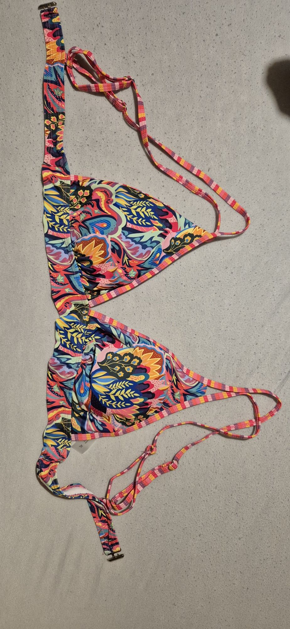 Бански горнище от Shein