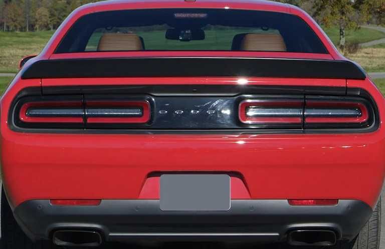 Заден спойлер SRT style за Dodge Challenger 08-21