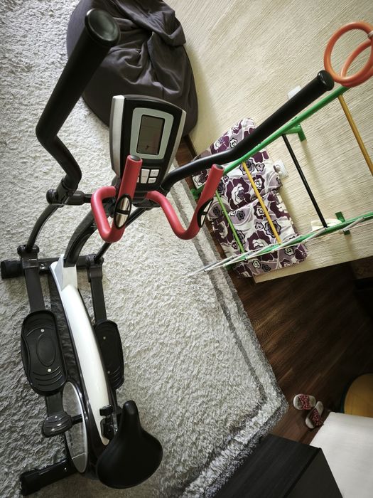 Продаю эллиптический тренажор LT 601