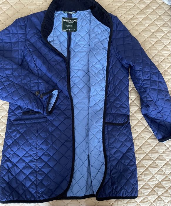 mantou matlasat albastru cu bleu,croiala eleganta