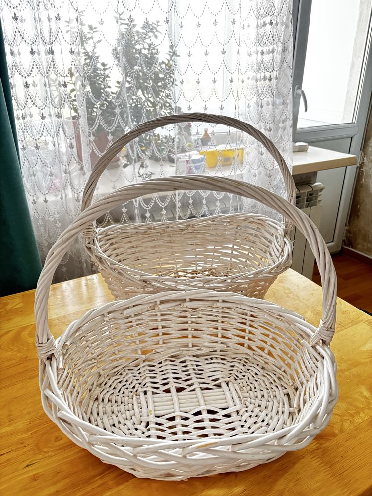 Продам корзины 2 шт