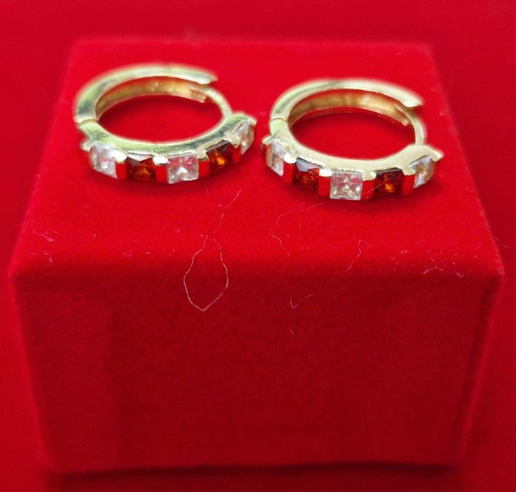 GP92,cercei placati aur 18k, zirconiu alb/rosu, incuietoare sigura