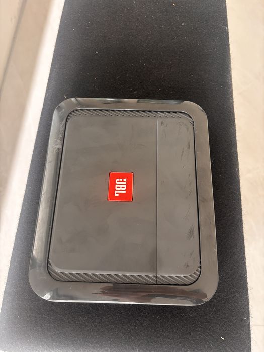 Vand/schimb Subwoofer JBL + amplificatir jbl