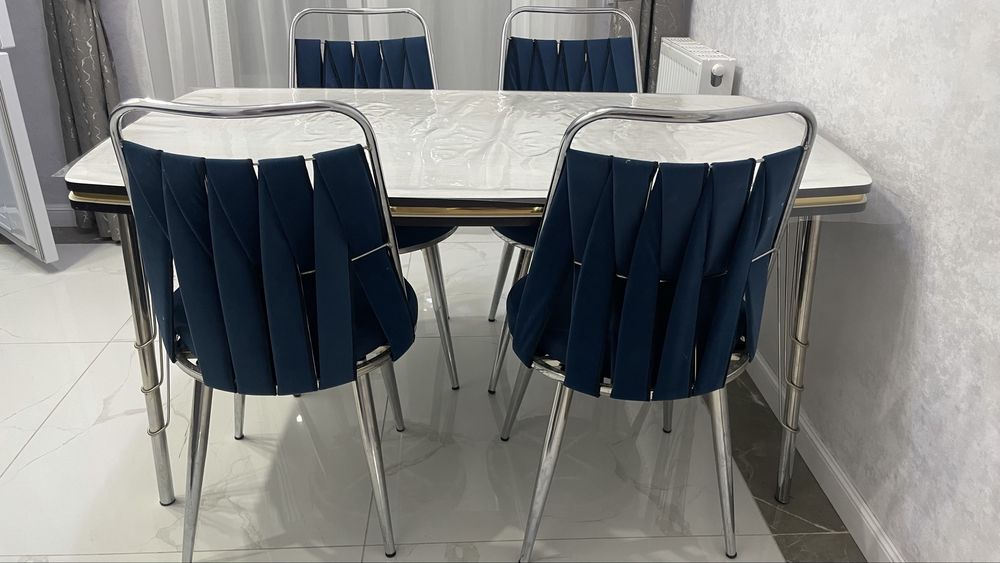 Стол +6 стульев