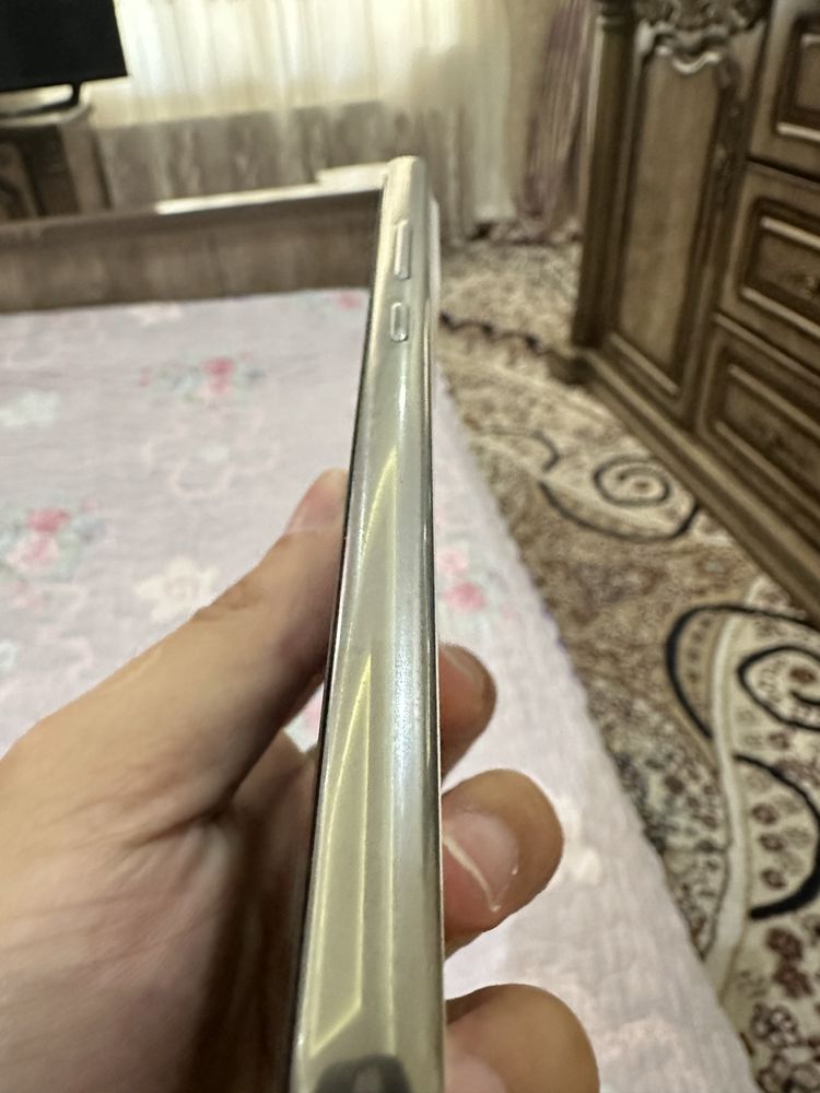 Samsung a 53 256 gb oq idealni