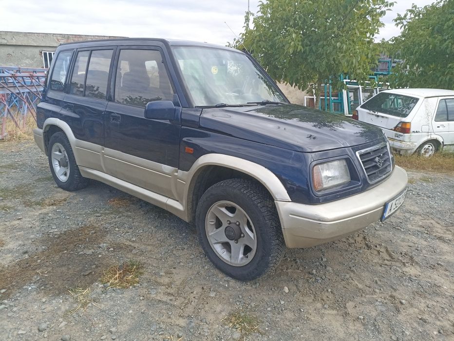 SUZUKI 4x4  2.0 i