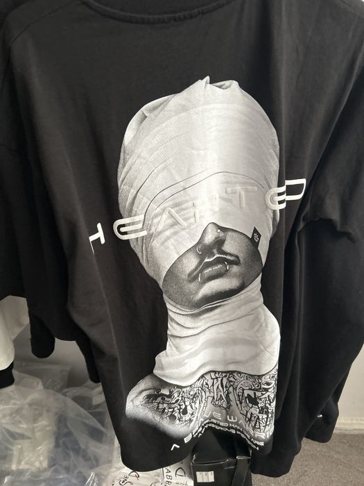 Tricou Hearted Model  (Made by society)