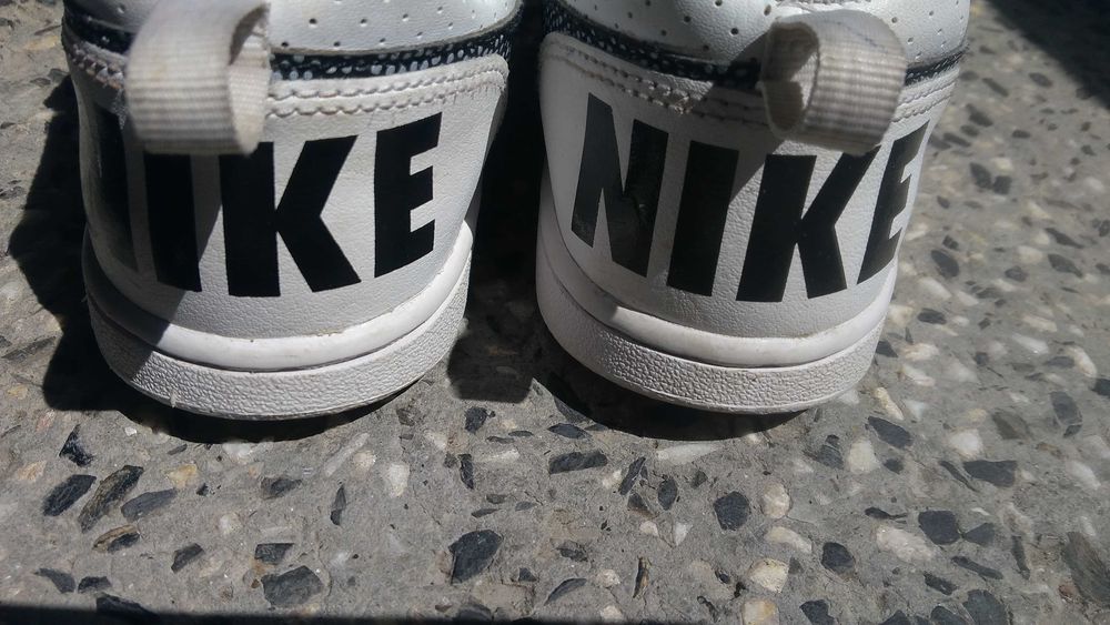 Маратонки Nike №34