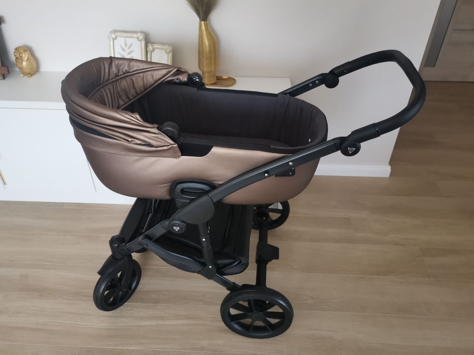 Carucior pentru copii Junama 3 in 1