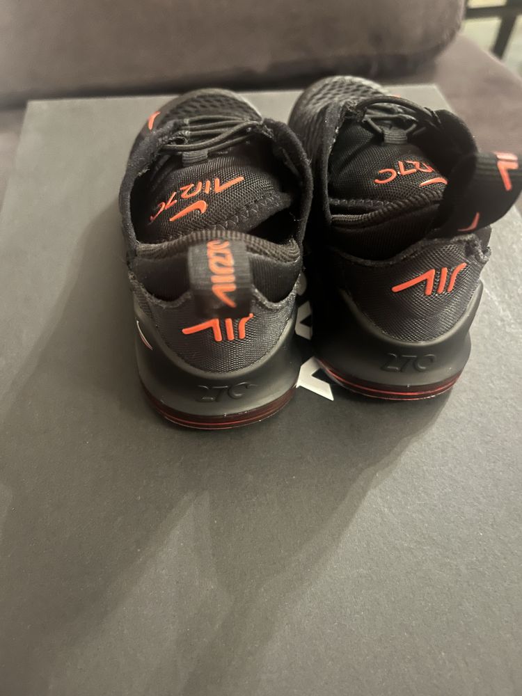Нови детски обувки Nike
