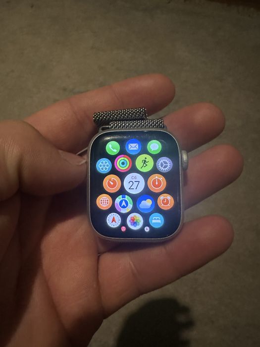 Apple Watch 41mm в хорошем состоянии