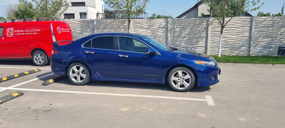 Honda Accord CU1