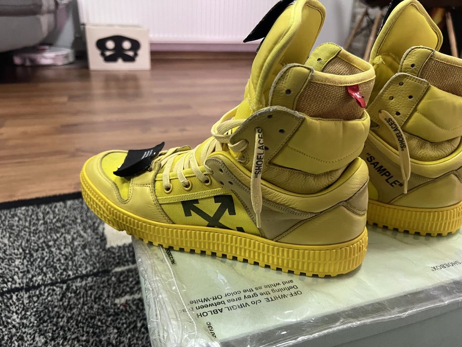 Vand sau schimb OFF-WHITE nr 42