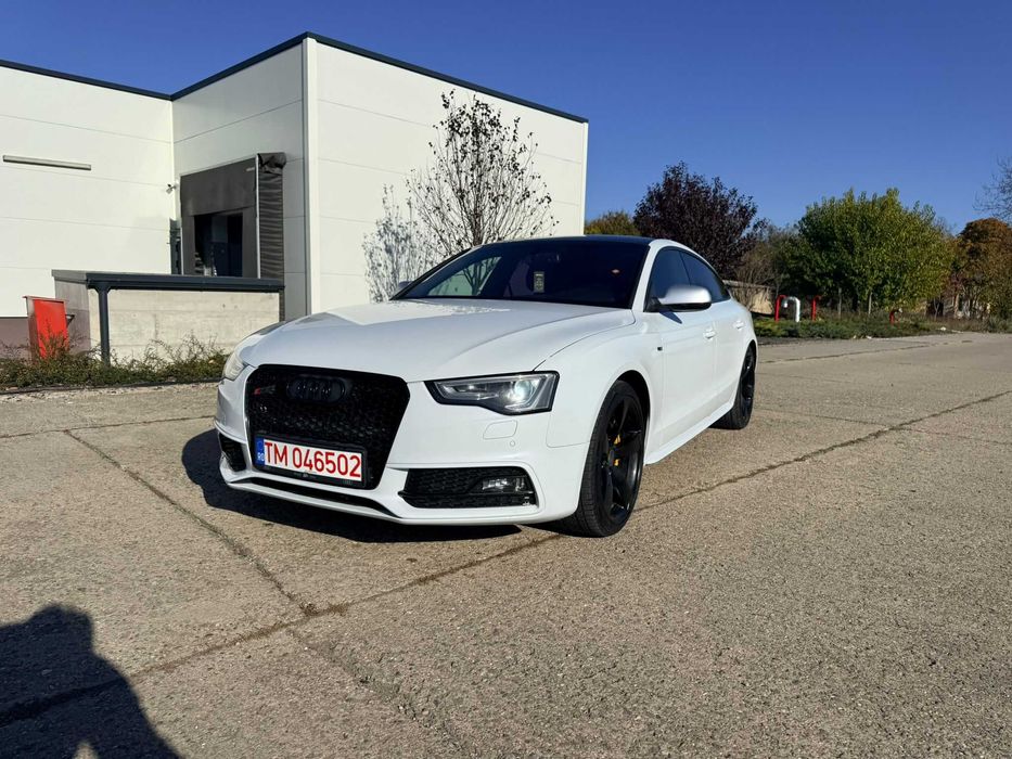 Audi A5 S-Line 1.8TFSI 170CP • Multitronic • RS5 Kit • Full LED • 2012