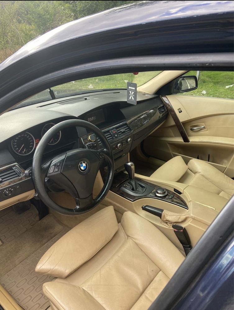 BMW 530d automat 218cp