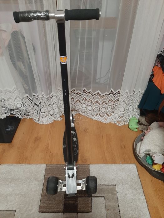 Vind trotineta  trei roti