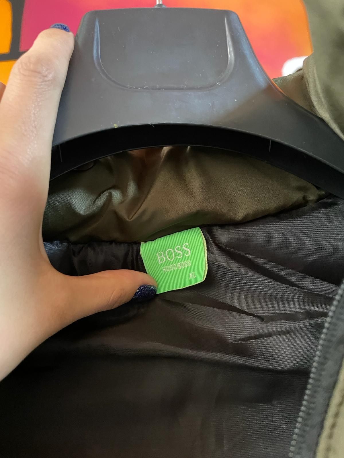 Hugo Boss елек НАМАЛЕН