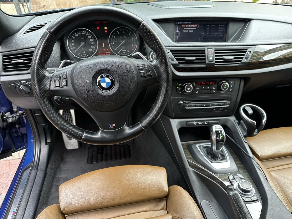 BMW X1 28i xDrive E84 pachet M – 2013 – 245 CP  HARMAN/KARDON