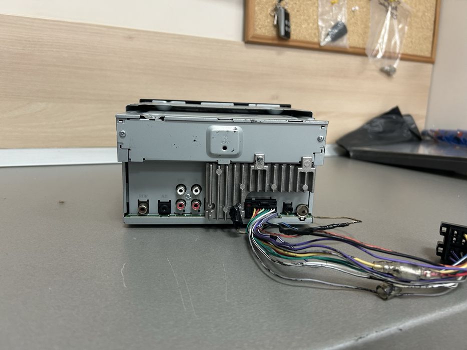 Мултимедия Pioneer DMH G220BT