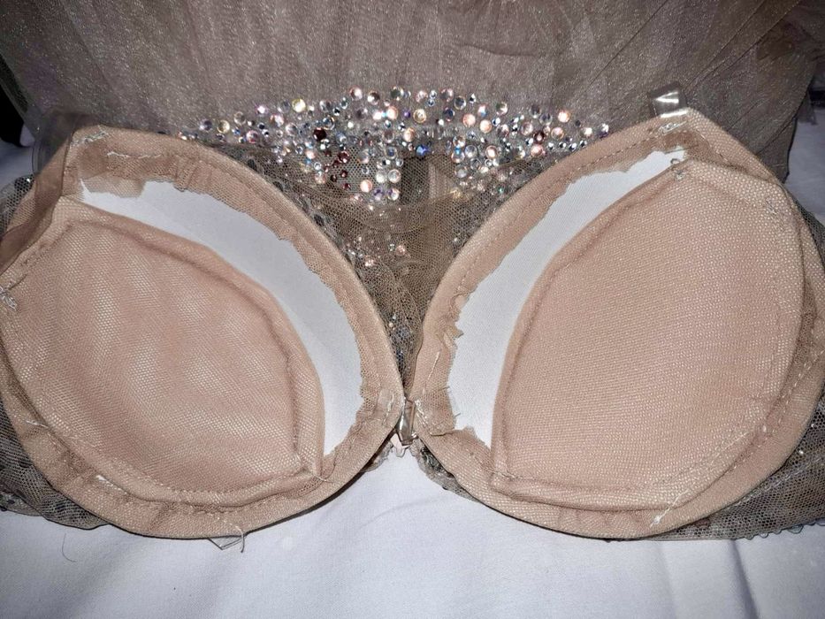 РАДИЧЕВ ELECTRA бутикова Абитуриентска /вечерна рокля размер XS