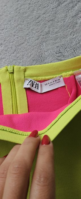 Неонова пола zara