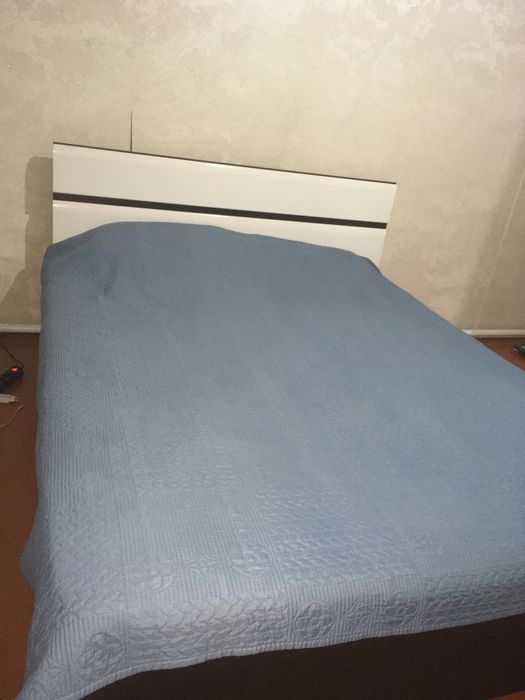 Продам кровать в отличном состояние