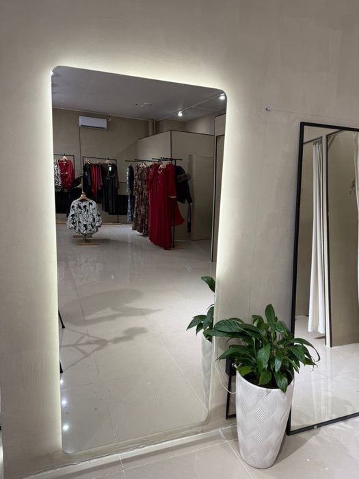 Зеркало настенное