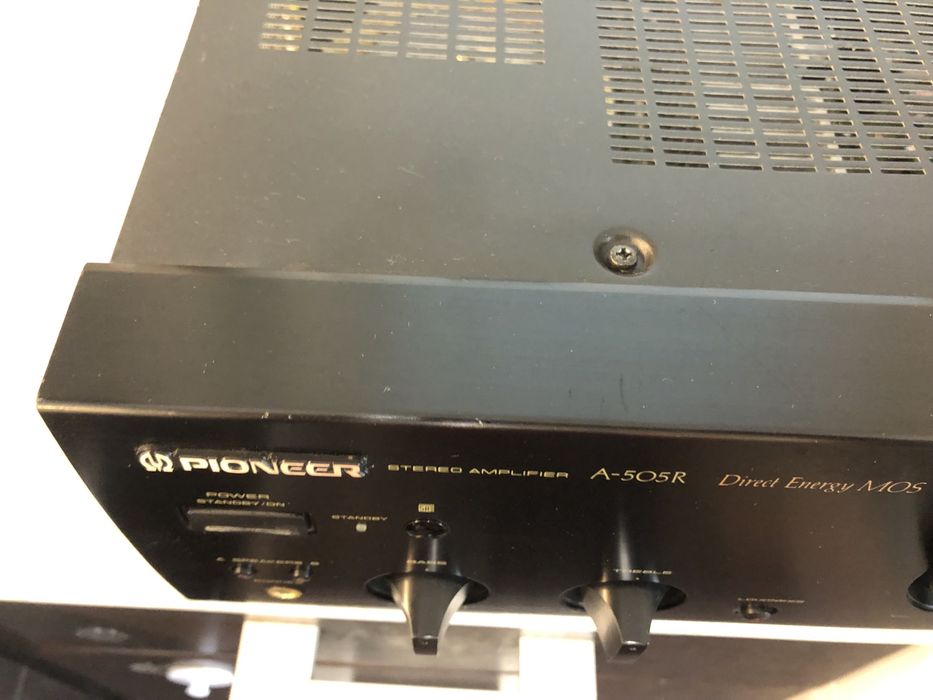 Pioneer A-505r стерео