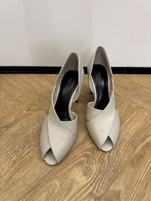 Туфли женские Zara