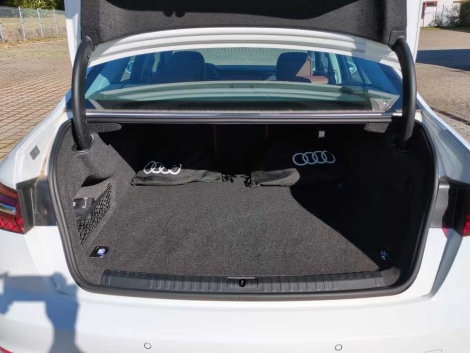 Audi A6 50 TFSIe quattro hybrid под заказ из Германии