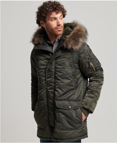 Продам зимнюю куртку SuperDry