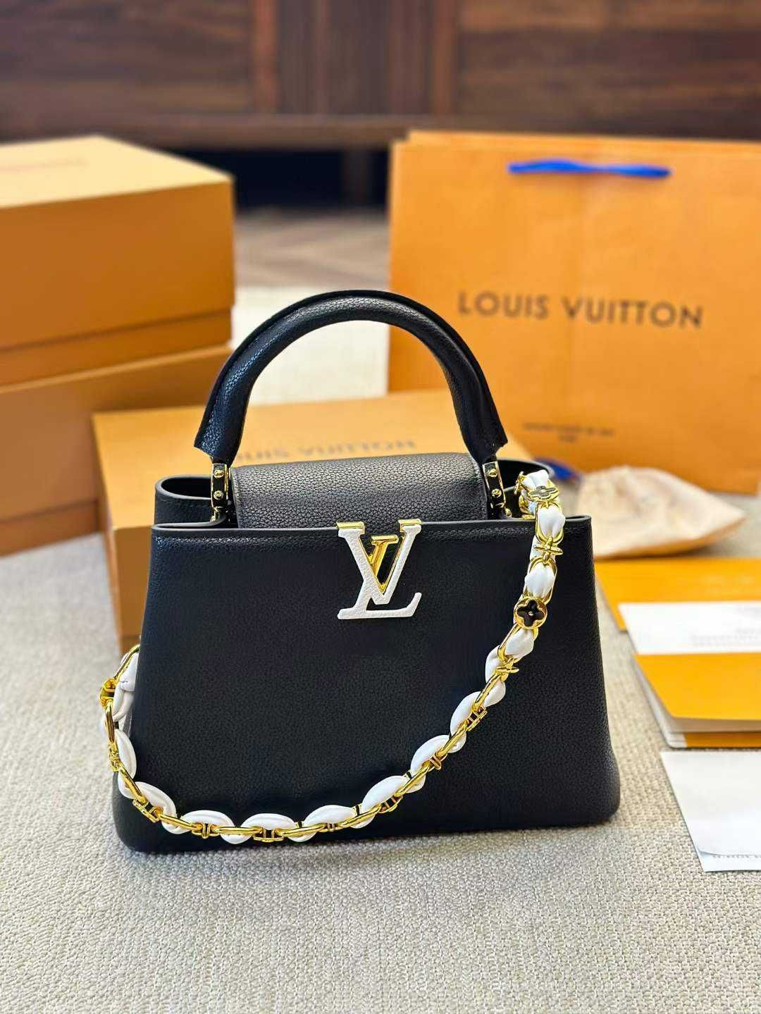 Geanta de mana dama Louis Vuitton od reki 522-16-1