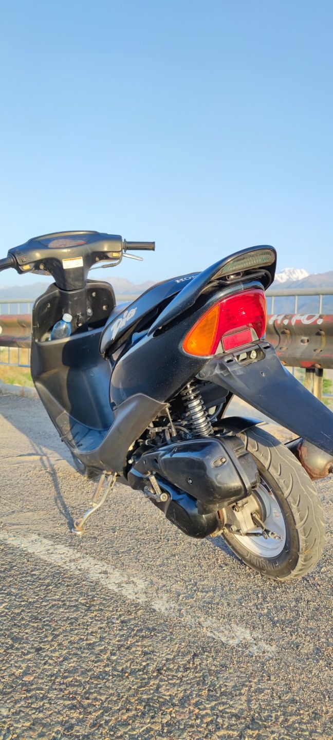 Продам мопед honda dio 35