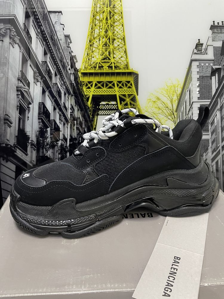 Adidasi / Sneakers Balenciaga Triple S