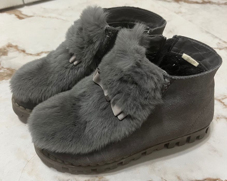 Продам зимнюю обувь