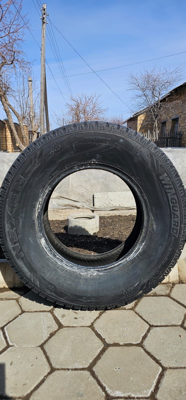 Шины 265/70/16 зимние б/у 8000тг