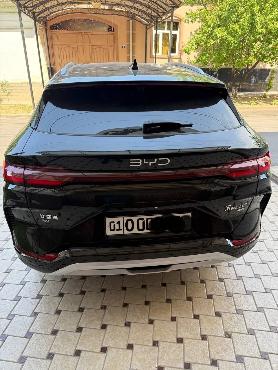 BYD Champion sotiladi song plus