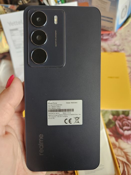 Нов телефон Realme 14x