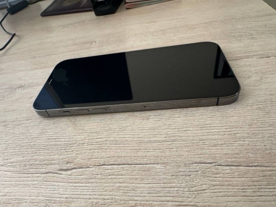Iphone 12 pro maks