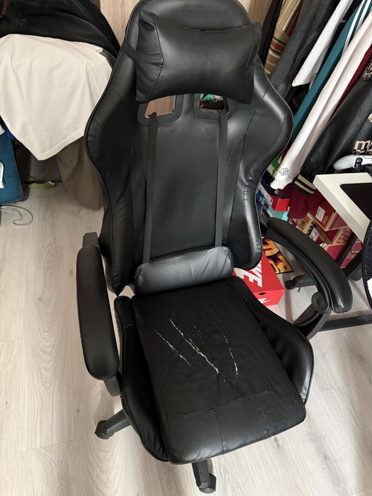 Продам игровое кресло