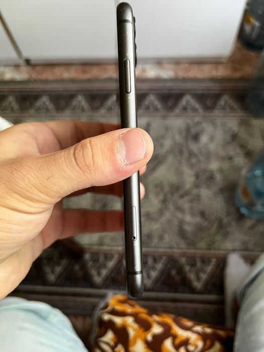 Vand iphone 11 in garantie