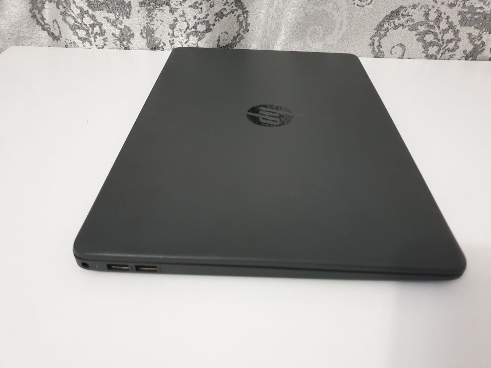 Laptop HP 12 gb ram ssd 256